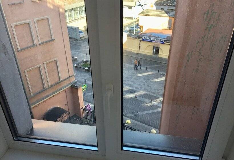 سوییت جونیور, Nevsky Bereg 122