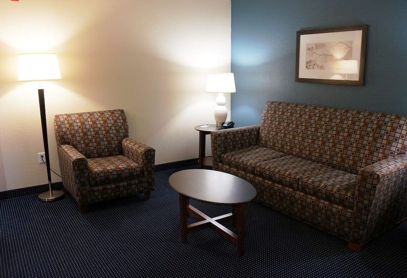 Люкс Повышенной Комфортности, Americinn By Wyndham Fort Dodge