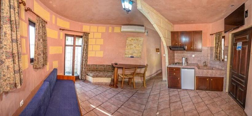 １階の１ベッドルームアパートメント, Anemomili Village