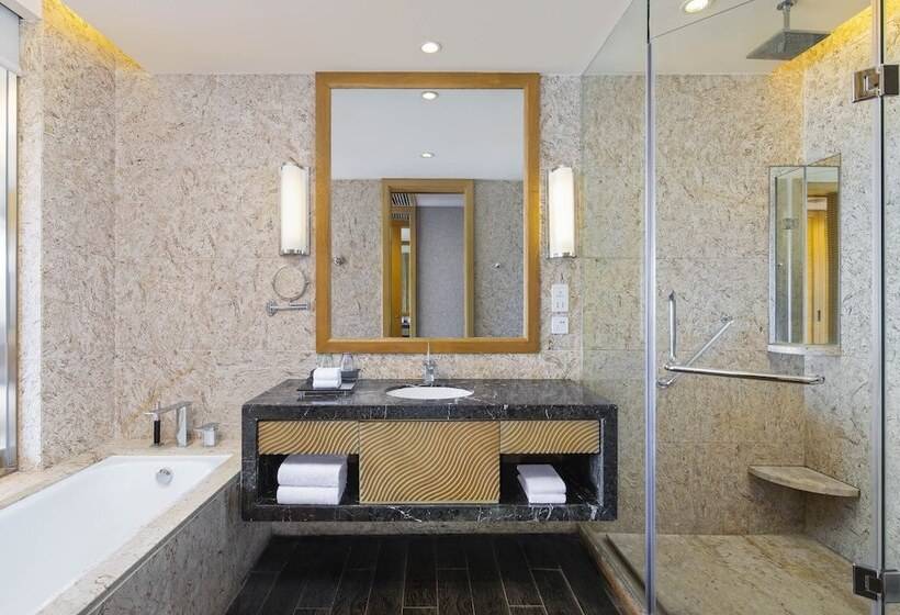 Номер Стандарт Двуспальная Кровать Вид на Море, Four Points By Sheraton Hainan, Sanya