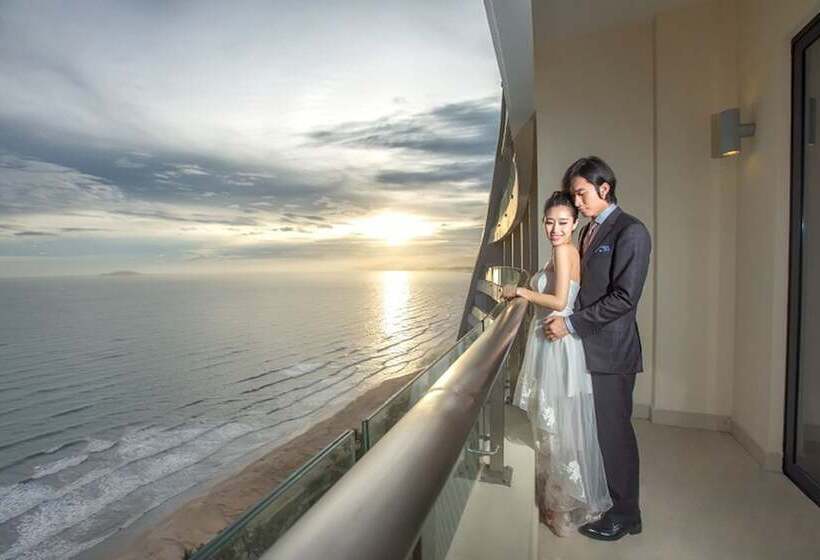 غرفة قياسية سرير مزدوج مطلة على البحر, Four Points By Sheraton Hainan, Sanya