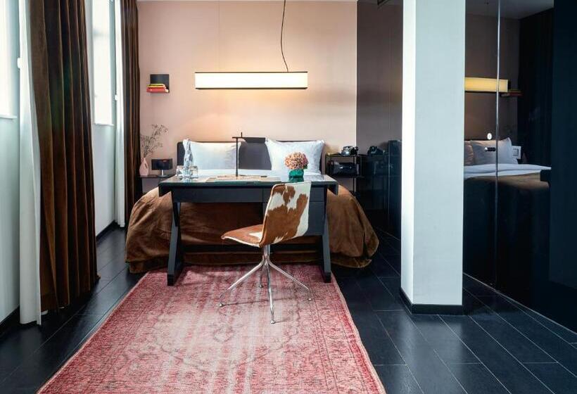 デラックススイート, Sir Albert Hotel, Part Of Sircle Collection