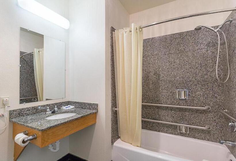 Номер Стандарт, Budget Inn Ganado