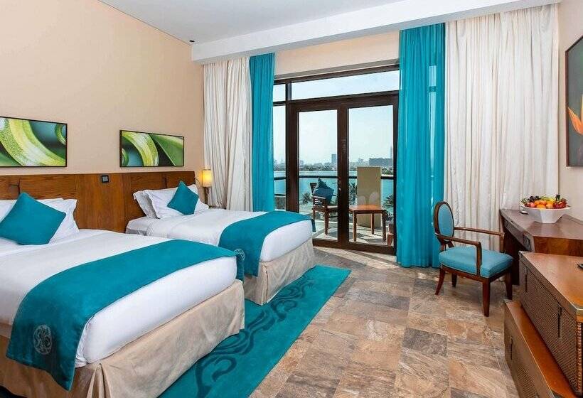 Номер Deluxe с Видом, Sofitel Dubai The Palm Resort & Spa