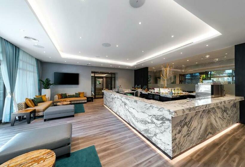 Люкс 2 Спальни, Sofitel Dubai The Palm Resort & Spa