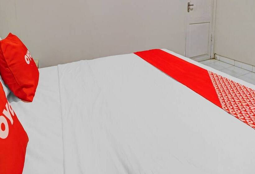 디럭스 룸, Oyo 90793 Btc Guest House Syariah