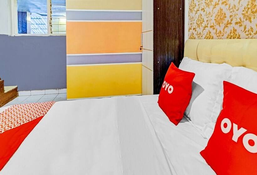 디럭스 룸, Oyo 90793 Btc Guest House Syariah