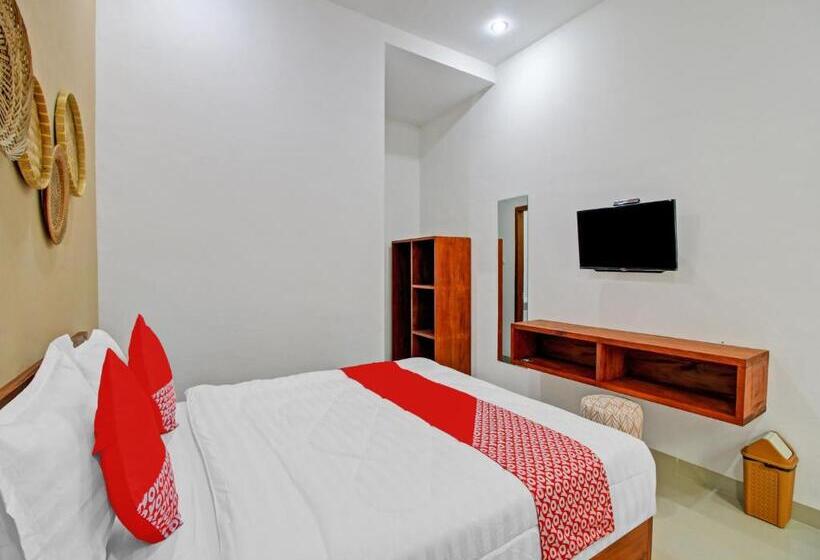 اتاق لوکس با تخت بزرگ, Oyo 90820 Madania Guesthouse