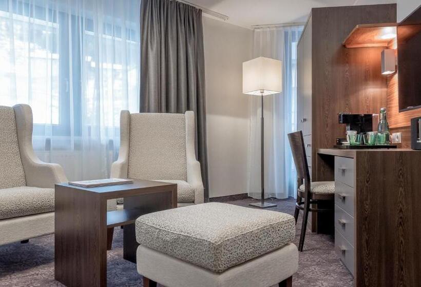 سوئیت کلاسیک, Josl Mountain Lounging Hotel   Adults Only!