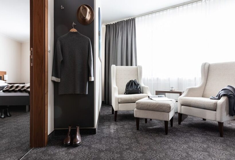 クラシックスイート, Josl Mountain Lounging Hotel   Adults Only!