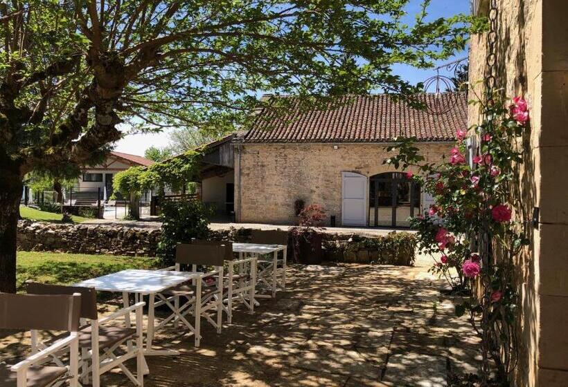 اتاق استاندارد با چشم‌انداز باغ, Domaine De Monplaisir