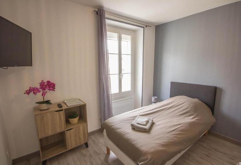 标准三人间, Les Chambres Touristique Juléa