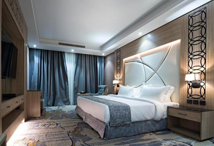 Family Suite, Mirnian