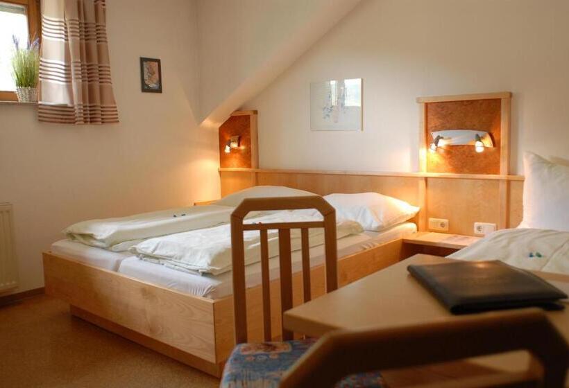 Номер Стандарт Трехместный, Bärnthaler Hotel Garni