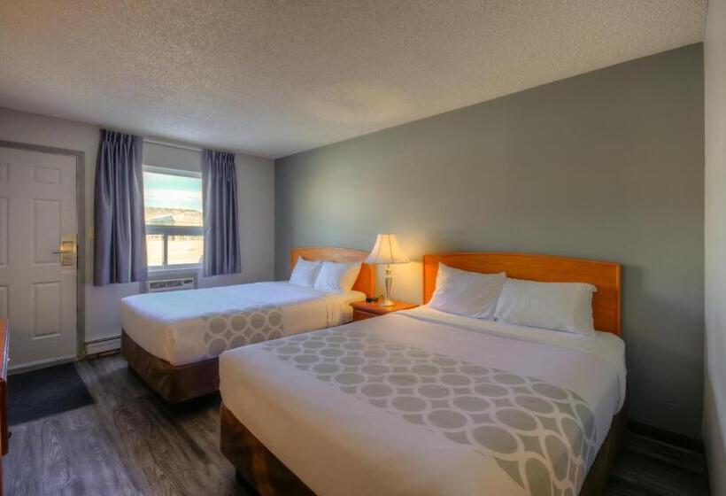 Номер Стандарт, Econo Lodge