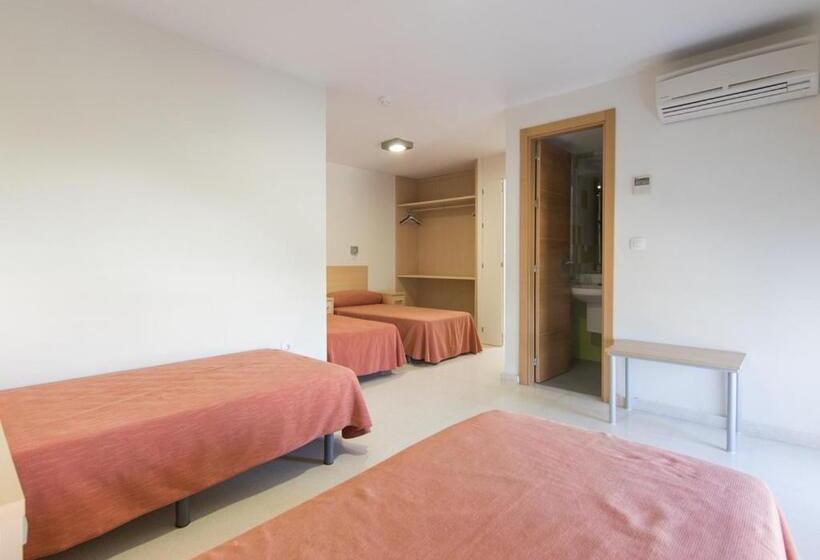 Standard Neljän Hengen Huone, Albergue Inturjoven Chipiona   Hostel