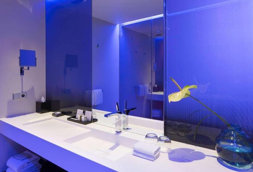 Standard Room King Size Bed, Art Otel Amsterdam, Powered By Radisson Hotels