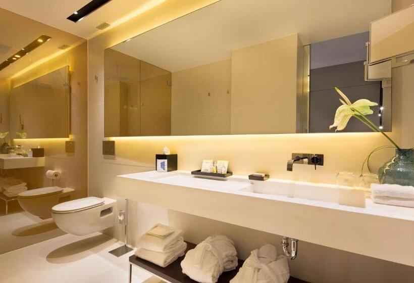 Suite with Views, Art Otel Amsterdam, Powered By Radisson Hotels
