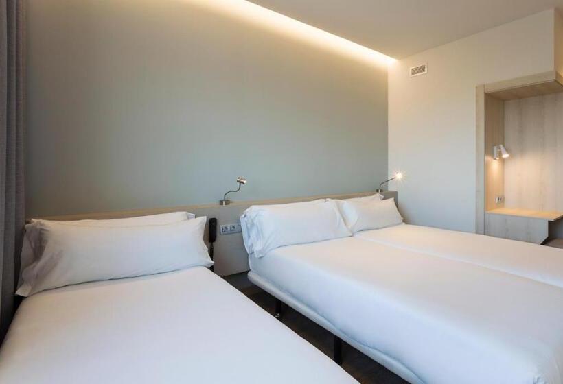 اتاق استاندارد سه نفره, B&b Hotel Barcelona Viladecans