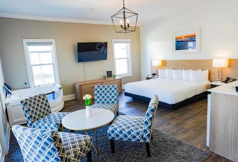 스위트 킹사이즈 침대, Colonial Hotel & Suites