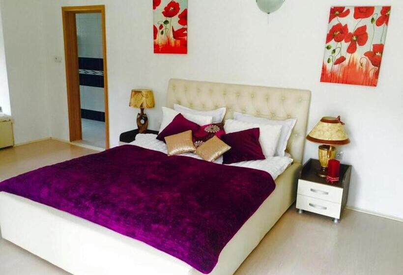 اتاق استاندارد چهار تخته, Villa Bella Boutique