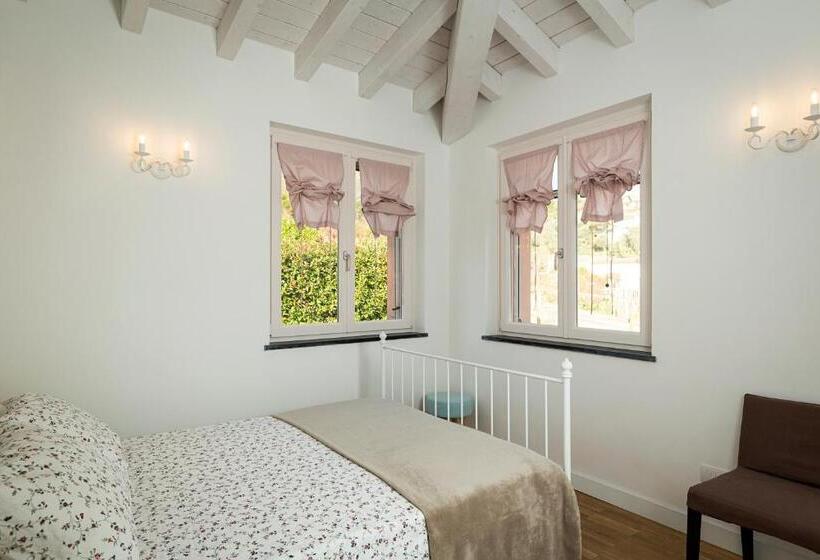 주니어 스위트, B&b Villarocca Da Ines E Perizia