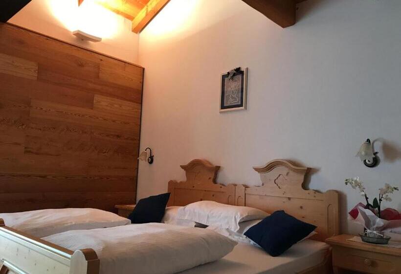 Номер Стандарт Вид на Горы, Agritur Dalaip Dei Pape