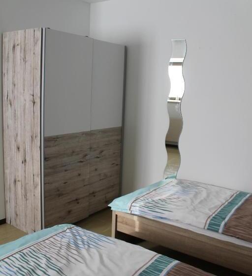 Номер Стандарт Совместная Ванная, Post Hostel For Youth, Students And Pilgrims