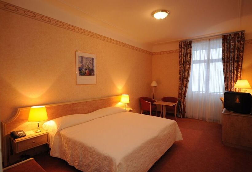 Номер Стандарт, Grand Hôtel Des Rasses & Wellness