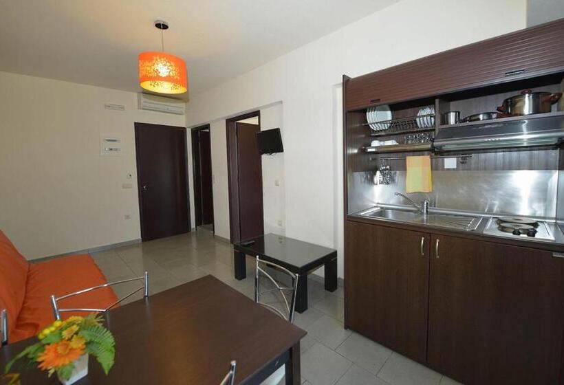 Апартаменты 1 Спальня, Ialysos City