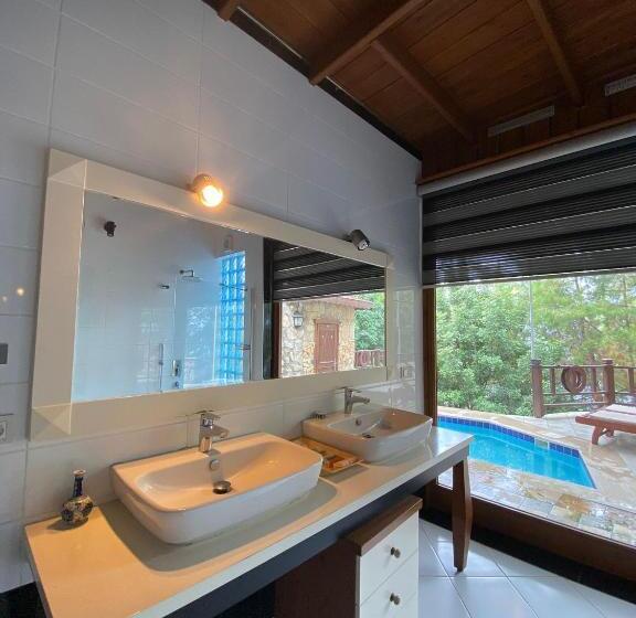 Президентский Люкс, Zakros Hotel Lykia   Adults Only