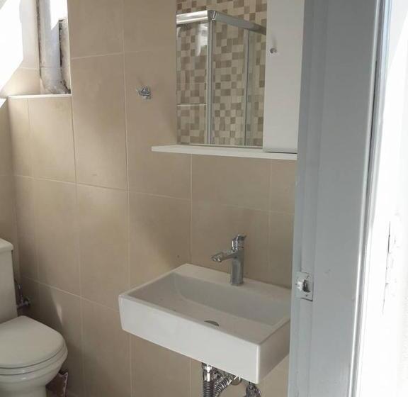 استودیوی استاندارد, Haridimos Apartments
