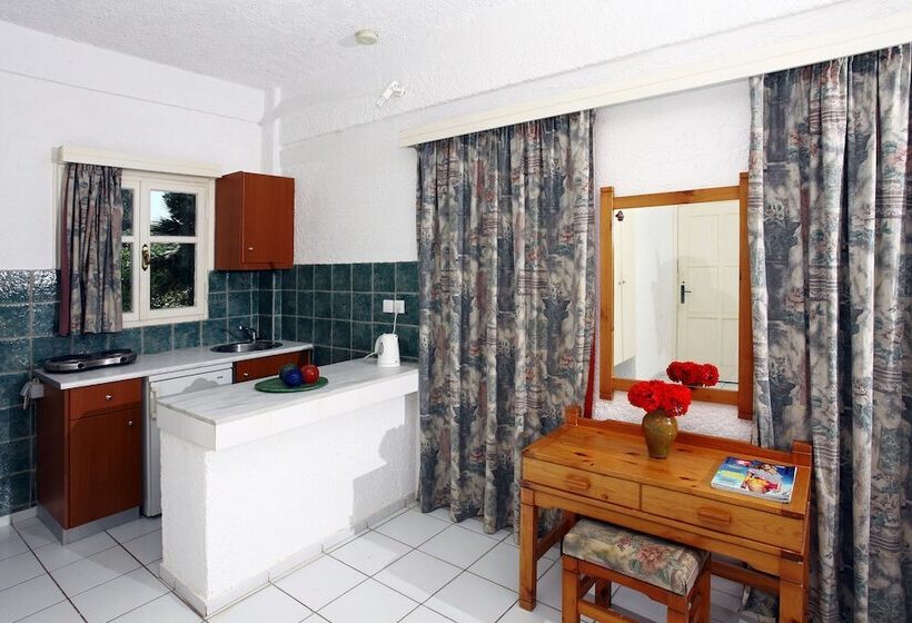 스탠다드 스튜디오, Classic Apartments