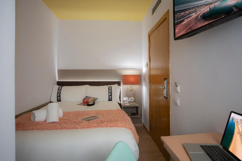 Superior studio with garden view, Classic Apartments