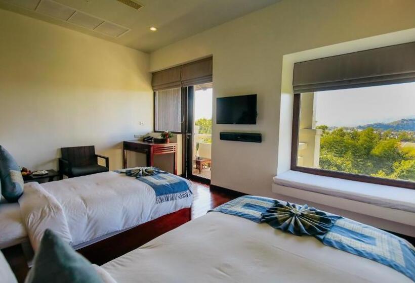 اتاق سوپریور, Luang Prabang View