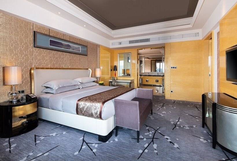 Президентский Люкс, Wyndham Grand Plaza Royale Colorful Yunnan