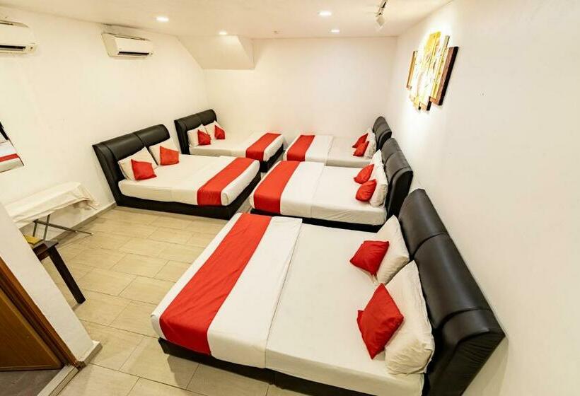 اتاق سوپریور خانوادگی, Mary J Hotel Family 10 Pax Room