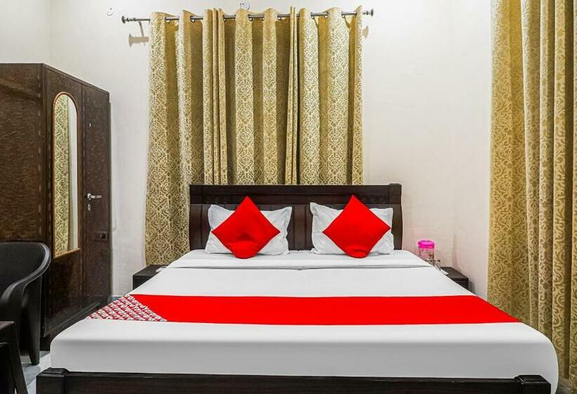 اتاق کلاسیک سه تخته, Oyo 84179 Townhouse