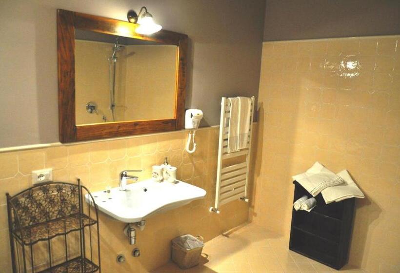 Family Suite, Corte Castello