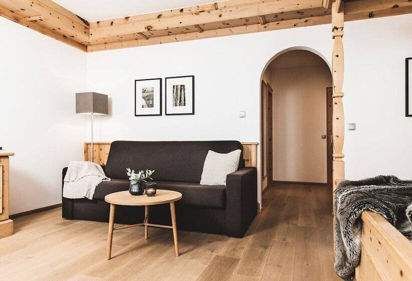 Полулюкс, Alpines Gourmet Hotel Montanara