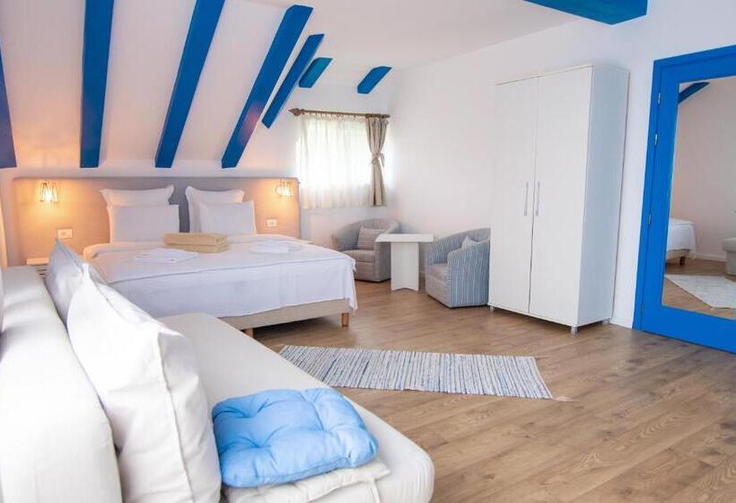 חדר דלוקס עם מרפסת, Cherhana Resort