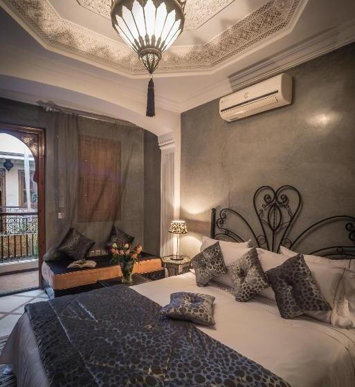 اتاق سوپریور, Riad Dar Attika