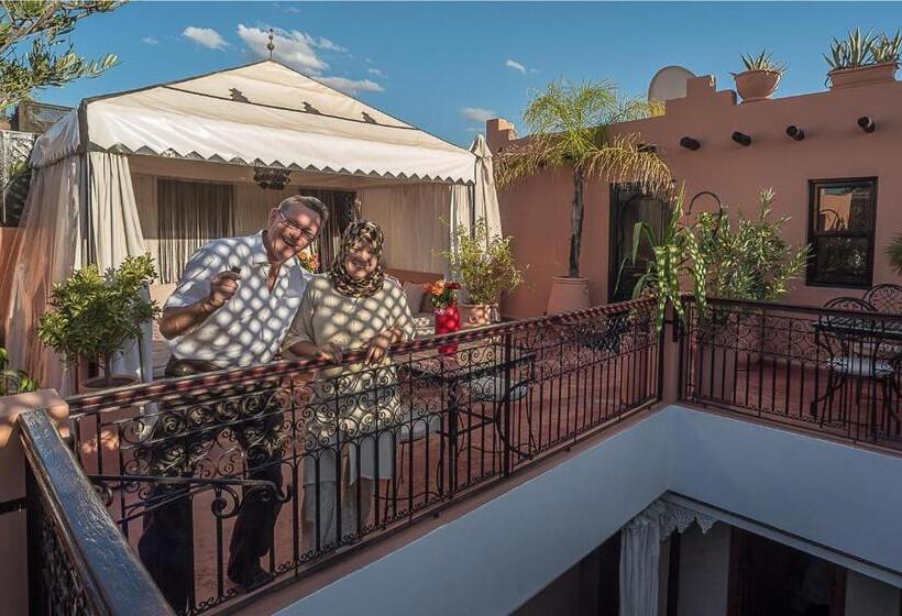 اتاق سوپریور, Riad Dar Attika