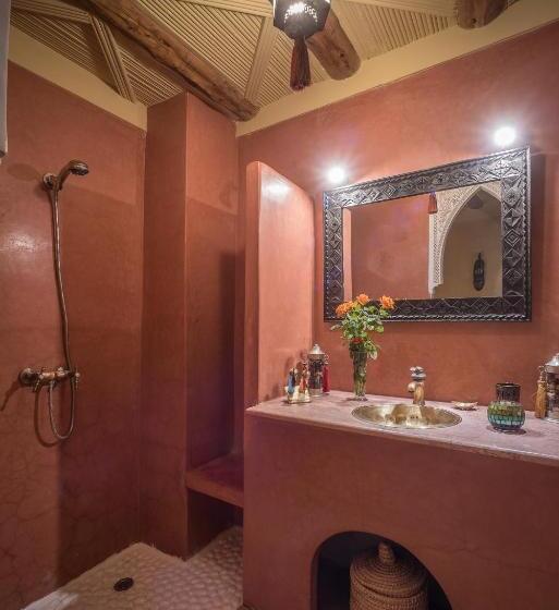 سوییت, Riad Dar Attika