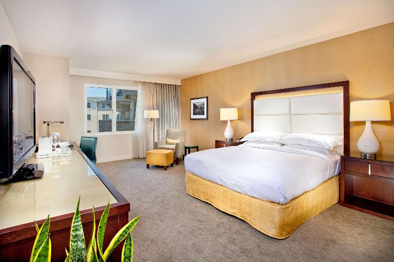 스탠다드 룸 풀장 전망, Cape Rey Carlsbad Beach, A Hilton Resort & Spa