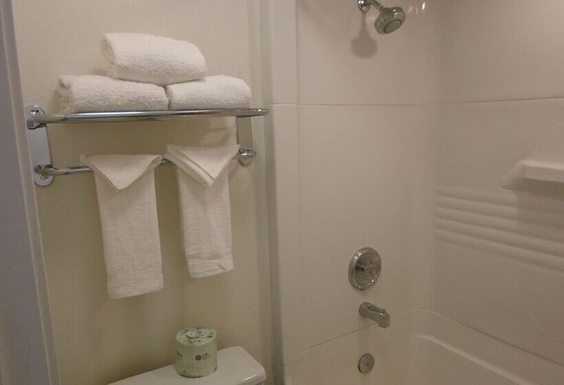 Номер Стандарт 2 Двуспальные Кровати, Howard Johnson By Wyndham Las Vegas Near The Strip