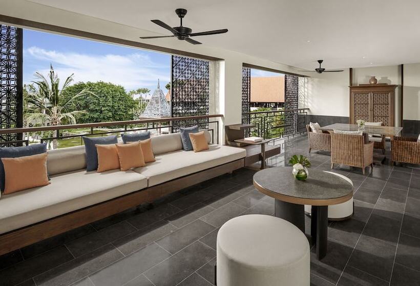 Люкс Вид на Сад, Intercontinental Bali Sanur Resort, An Ihg