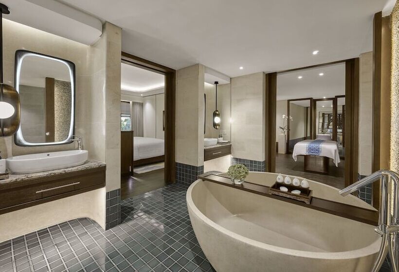 Люкс Вид на Море, Intercontinental Bali Sanur Resort, An Ihg