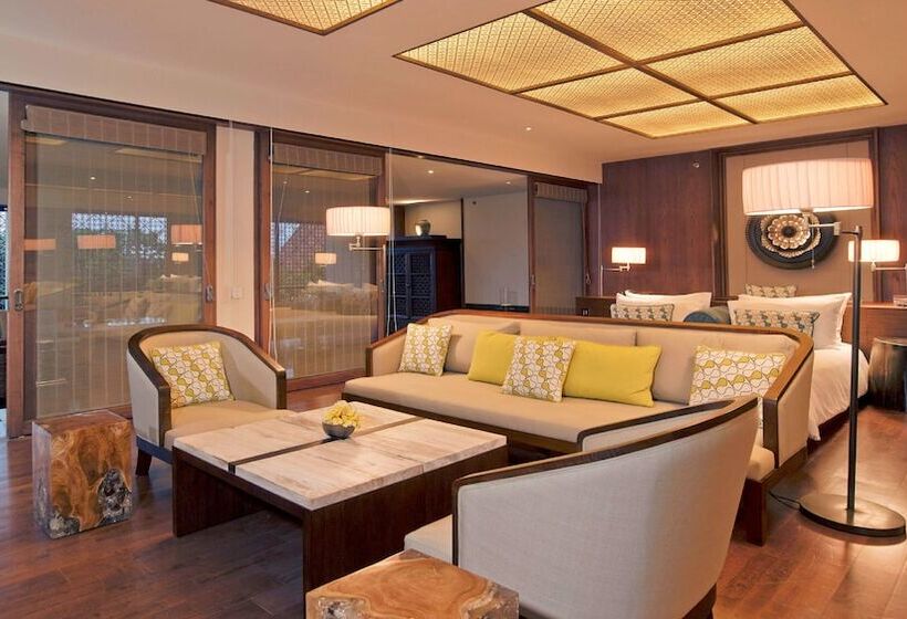 Люкс Вид на Сад, Intercontinental Bali Sanur Resort, An Ihg