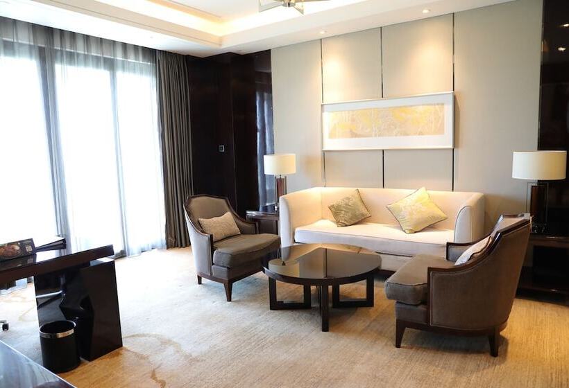 Люкс Кровать Кинг, Doubletree By Hilton Hotel Anhui   Suzhou